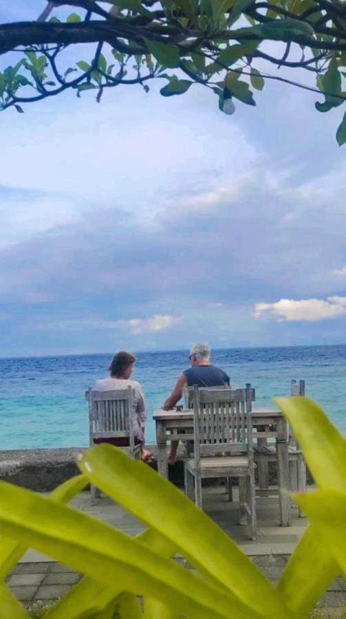 Juan Beach Bungalow Batununggul Eksteriør bilde