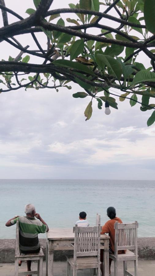 Juan Beach Bungalow Batununggul Eksteriør bilde